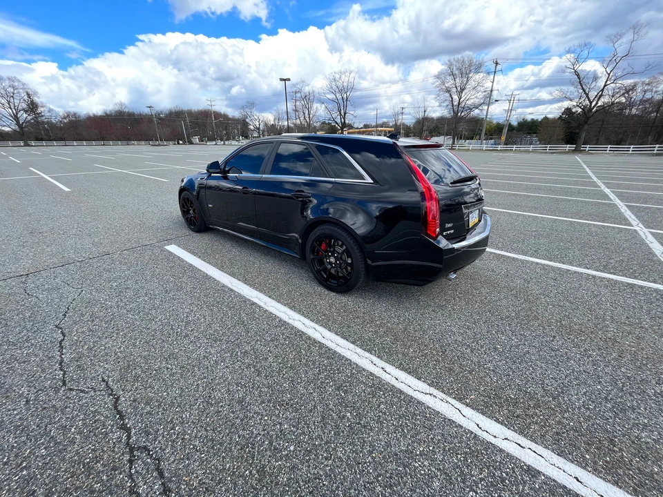 2014 Cadillac CTS-V 2nd Gen - Image 15 of 31