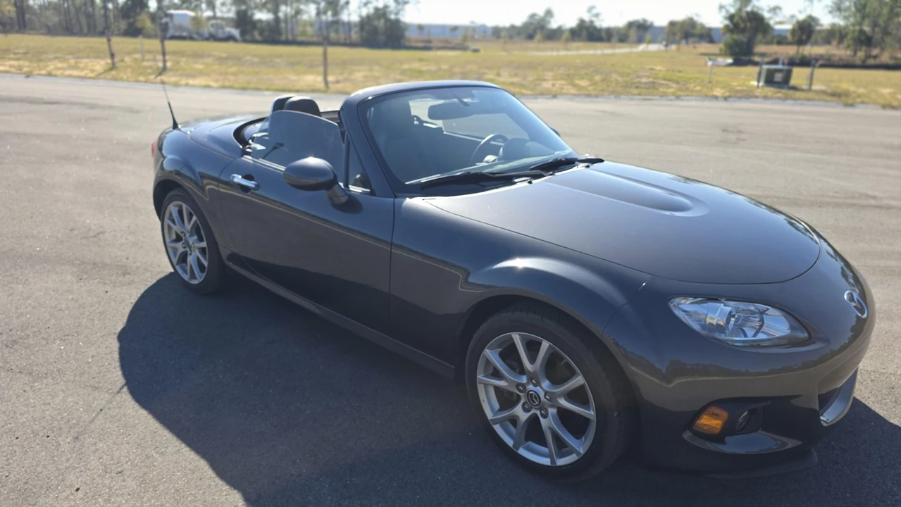 2014 Mazda NC MX-5 Miata - Image 3 of 31