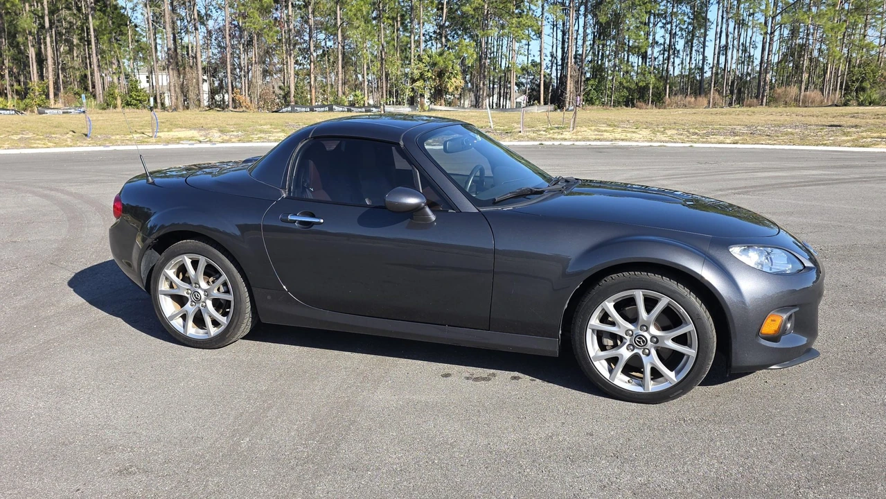2014 Mazda NC MX-5 Miata - Image 24 of 31