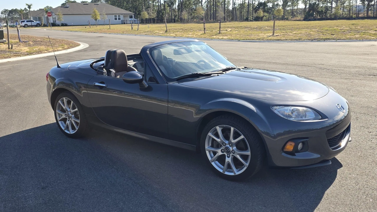2014 Mazda NC MX-5 Miata - Image 2 of 31