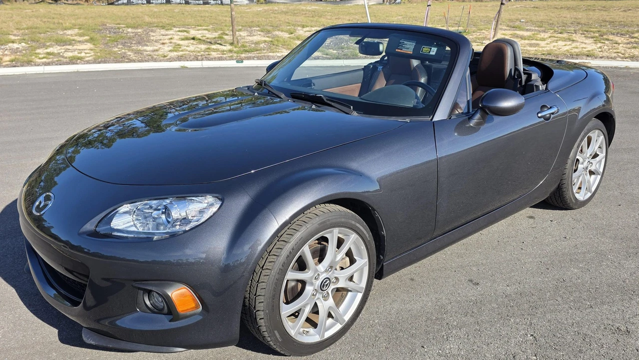 2014 Mazda NC MX-5 Miata - Image 9 of 31