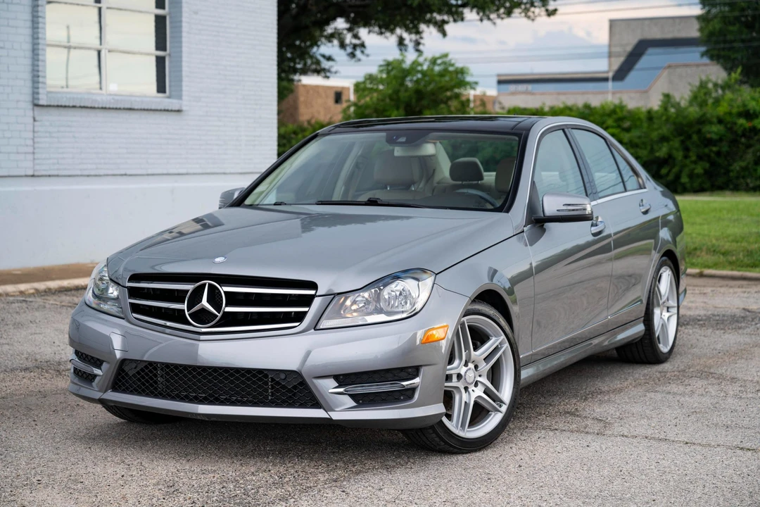 2014 Mercedes-Benz W204 C-Class - Image 4 of 31