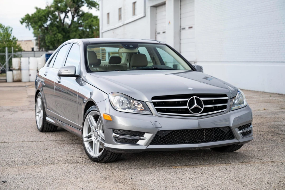 2014 Mercedes-Benz W204 C-Class - Image 7 of 31