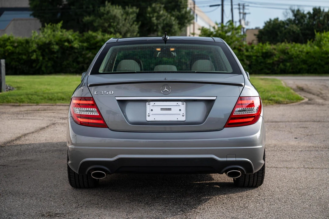 2014 Mercedes-Benz W204 C-Class - Image 15 of 31