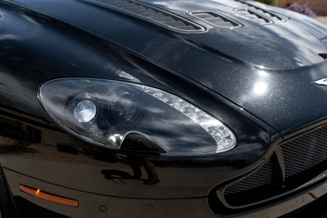 2015 Aston Martin V12 Vantage (2010-2018) - Image 10 of 31