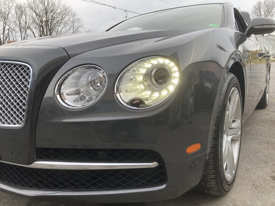 2015 Bentley Continental Flying Spur - Image 9 of 31