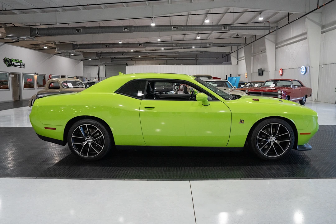 2015 Dodge Challenger SRT8 & 392 3rd Gen - Image 3 of 31