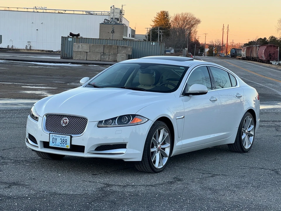 2015 Jaguar X250 XF - Image 2 of 31