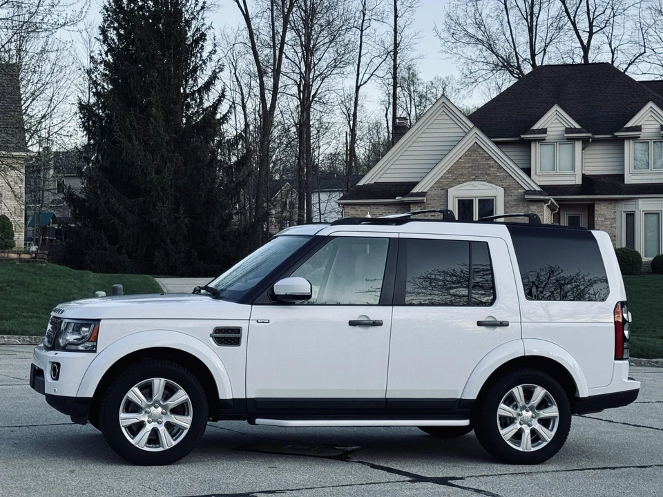 2015 Land Rover Discovery 4th Gen - Image 7 of 31