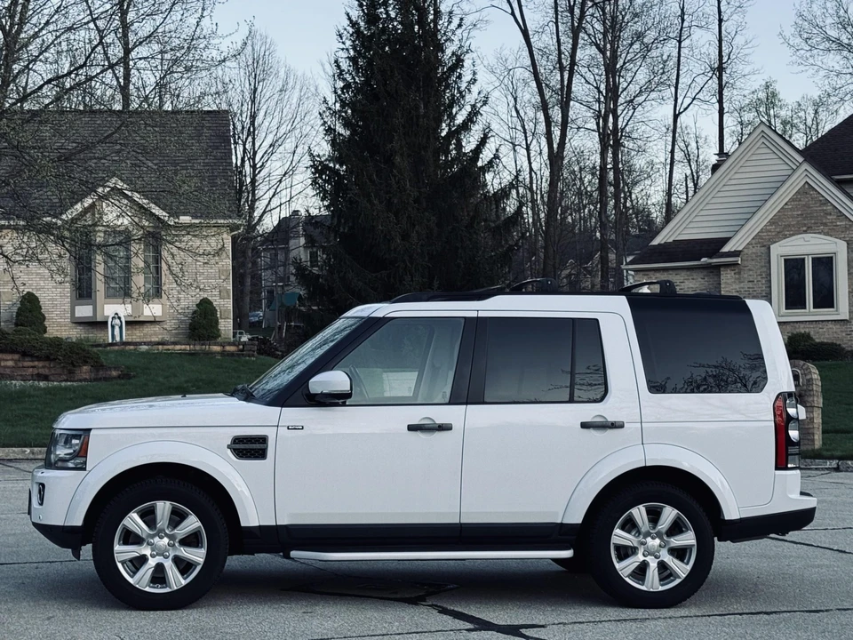 2015 Land Rover Discovery 4th Gen - Image 8 of 31