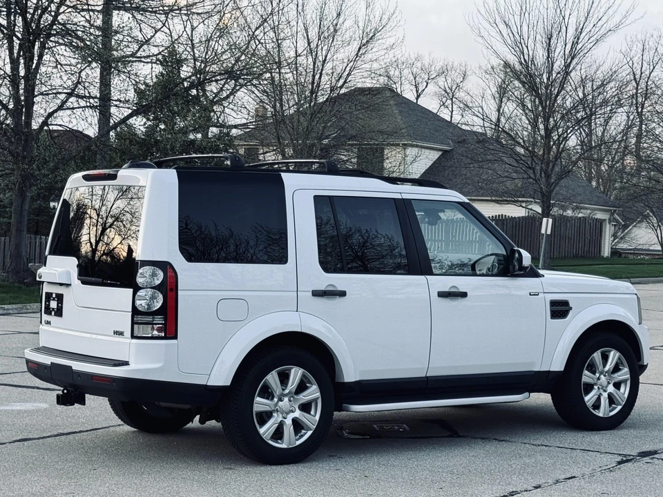 2015 Land Rover Discovery 4th Gen - Image 20 of 31