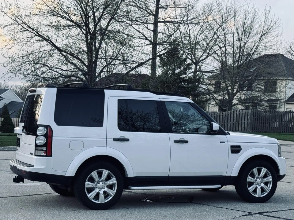 2015 Land Rover Discovery 4th Gen - Image 21 of 31