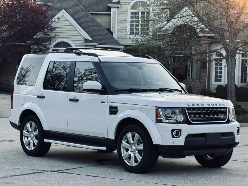 2015 Land Rover Discovery 4th Gen - Image 26 of 31