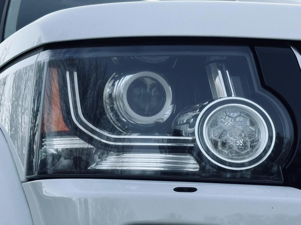 2015 Land Rover Discovery 4th Gen - Image 31 of 31