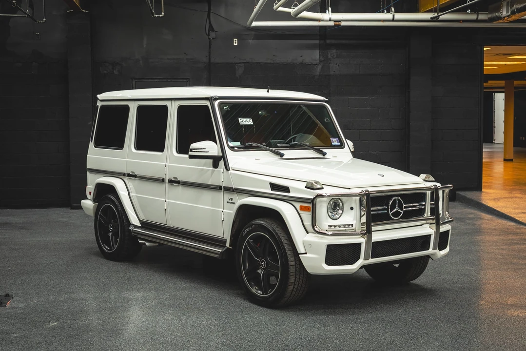 2015 Mercedes-Benz W463 G 36 & G 55 & G 63 & G 65 AMG 1st Gen - Image 27 of 31
