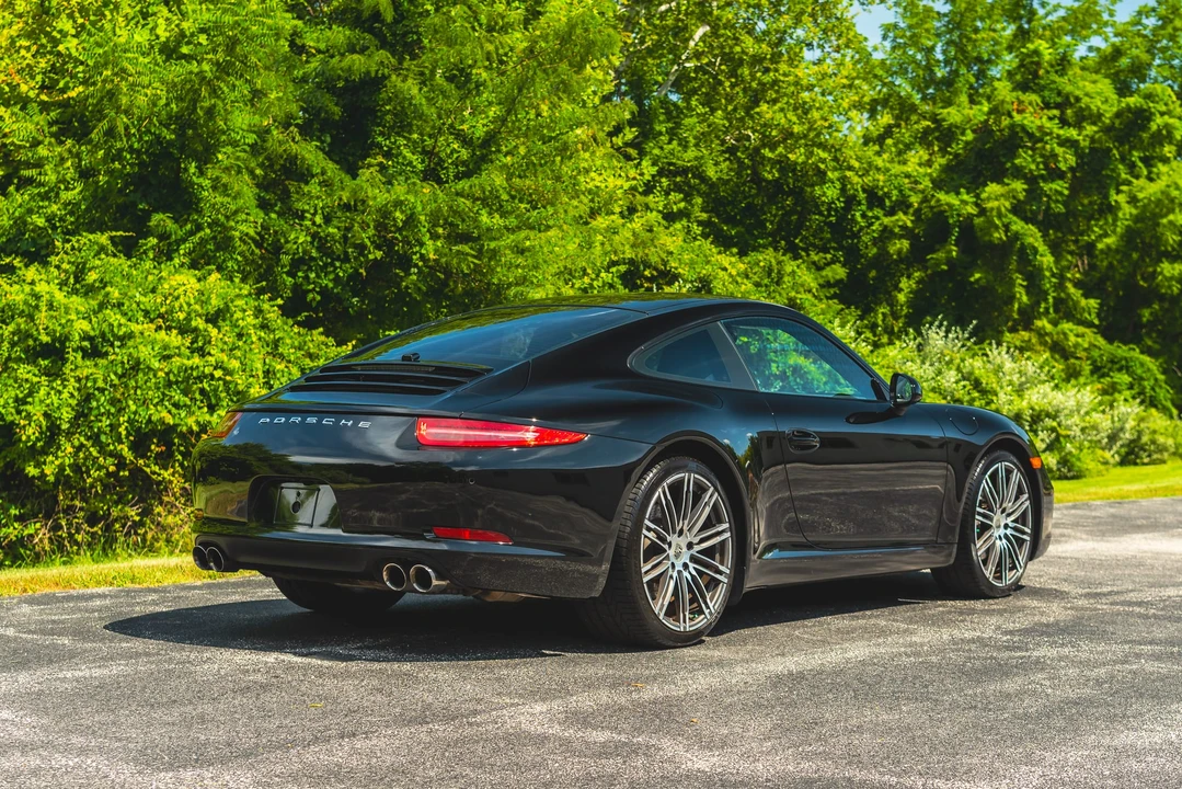 2016 Porsche 991 Carrera - Image 26 of 31