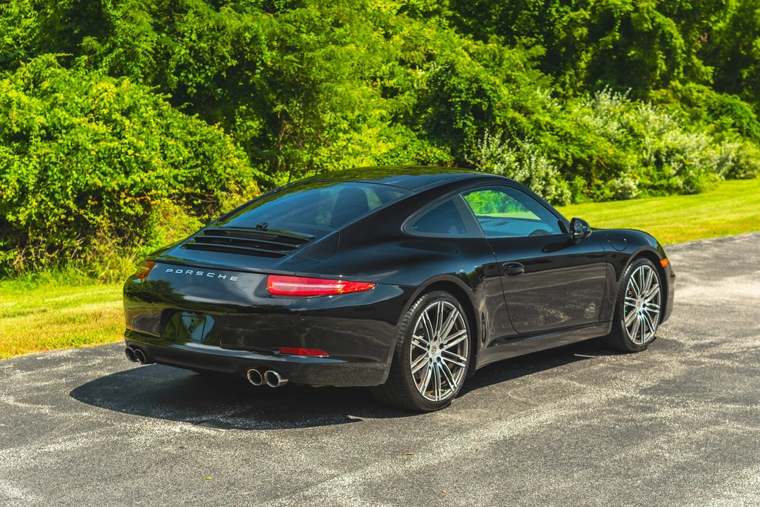 2016 Porsche 991 Carrera - Image 27 of 31