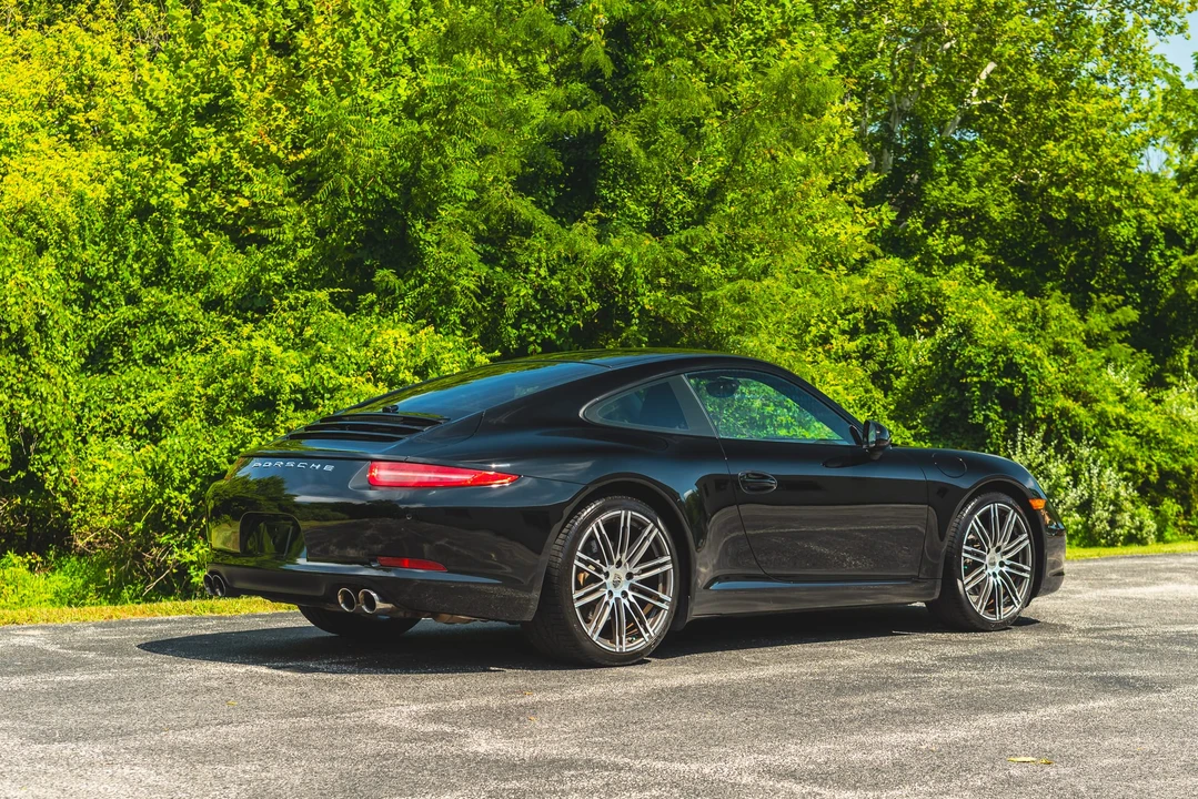 2016 Porsche 991 Carrera - Image 30 of 31