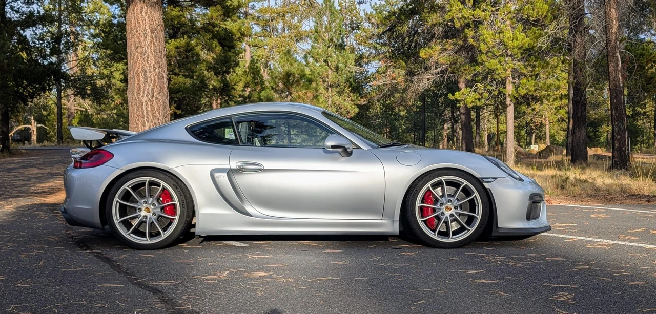 2016 Porsche 981 Cayman GT4 - Image 14 of 31