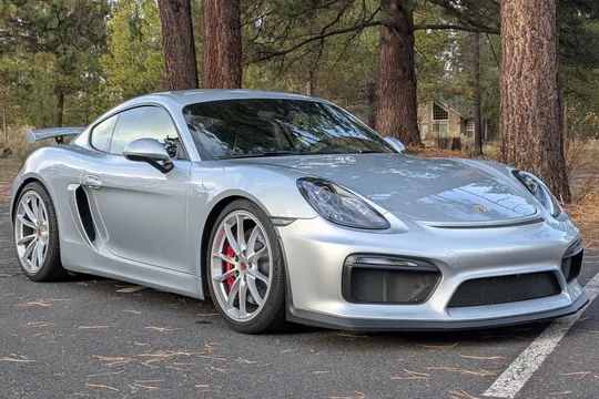 2016 Porsche Cayman GT4