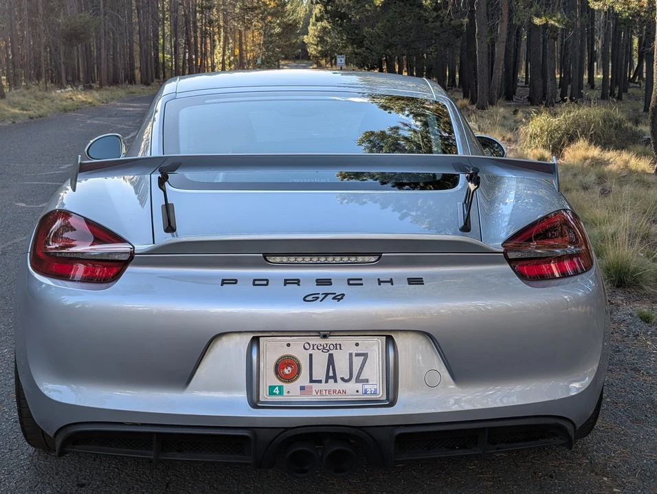 2016 Porsche 981 Cayman GT4 - Image 11 of 31