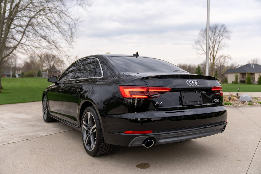 2017 Audi B9 A4 - Image 28 of 31