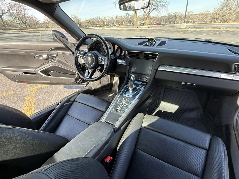 2017 Porsche 991 Carrera S - Image 29 of 31