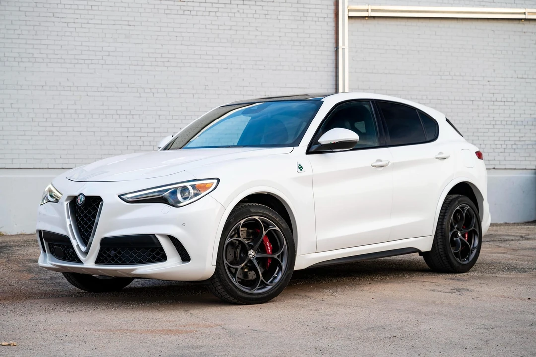 2018 Alfa Romeo Stelvio Quadrifoglio - Image 4 of 31