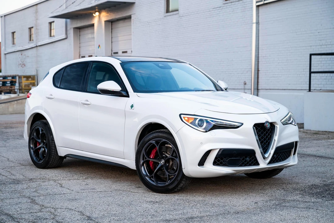 2018 Alfa Romeo Stelvio Quadrifoglio - Image 15 of 31