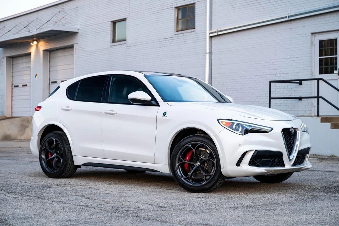 2018 Alfa Romeo Stelvio Quadrifoglio - Image 16 of 31