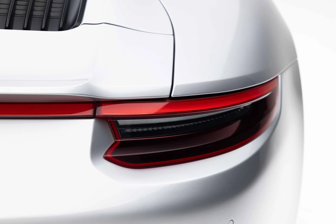 2018 Porsche 991 Carrera GTS - Image 18 of 31