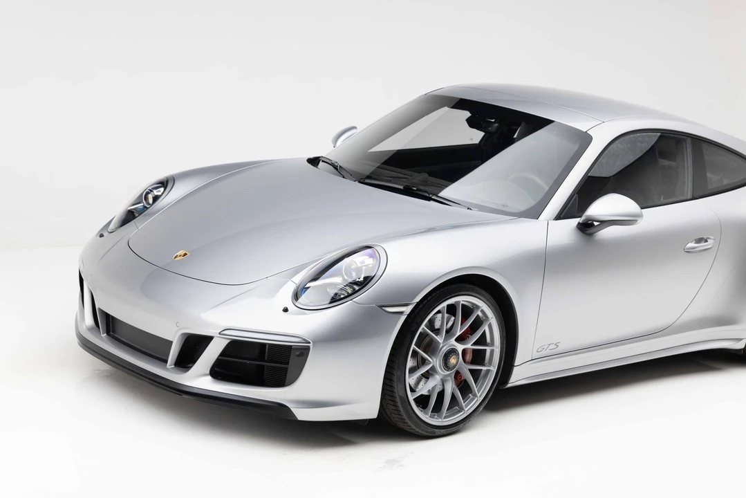 2018 Porsche 991 Carrera GTS - Image 11 of 31