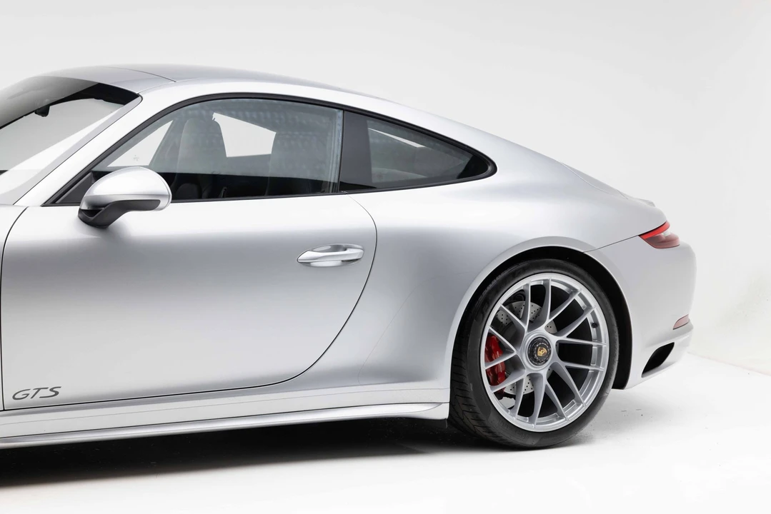 2018 Porsche 991 Carrera GTS - Image 10 of 31