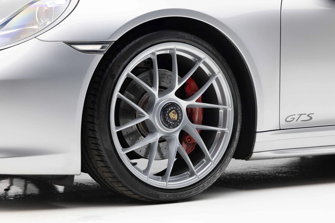 2018 Porsche 991 Carrera GTS - Image 27 of 31
