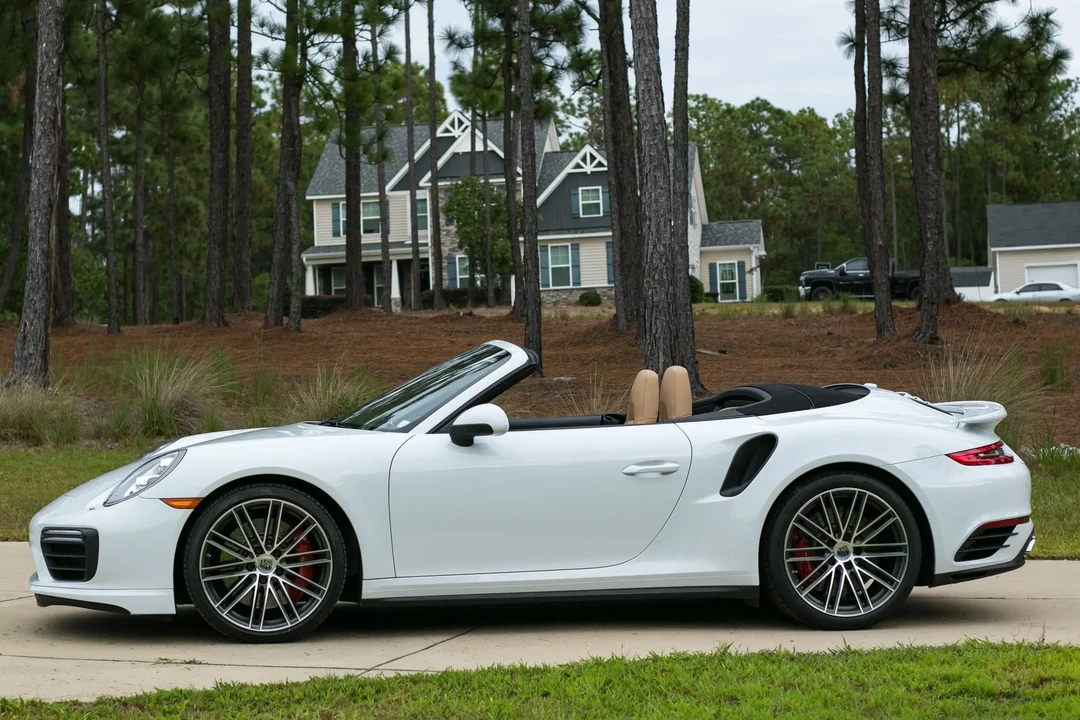 2018 Porsche 991 Turbo - Image 5 of 6
