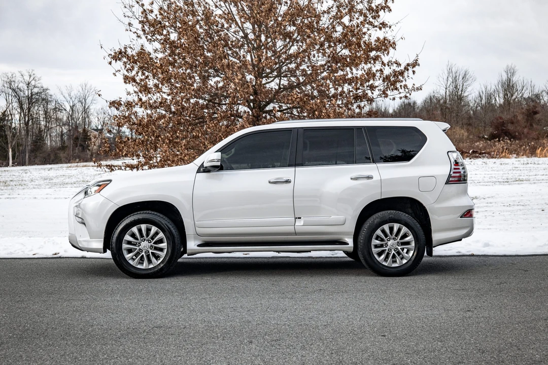 2019 Lexus GX 2nd Gen - Image 8 of 31
