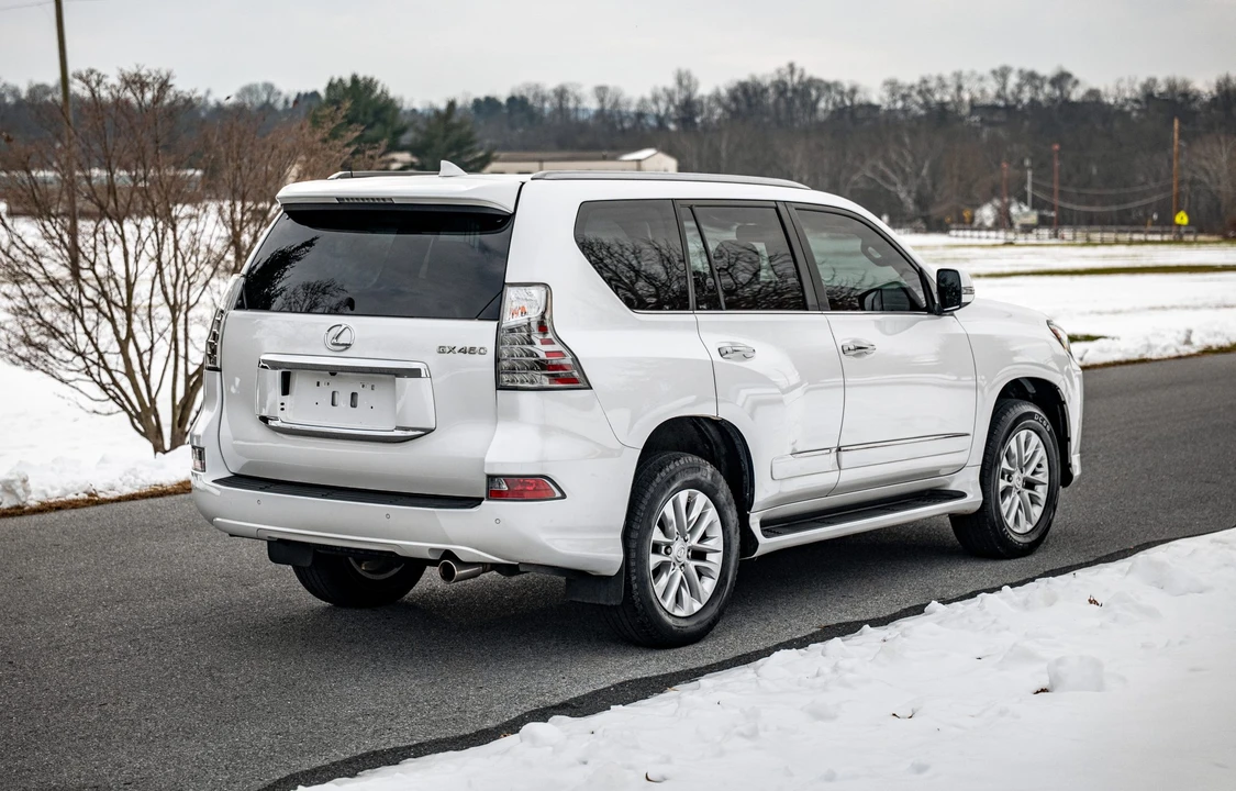 2019 Lexus GX 2nd Gen - Image 16 of 31