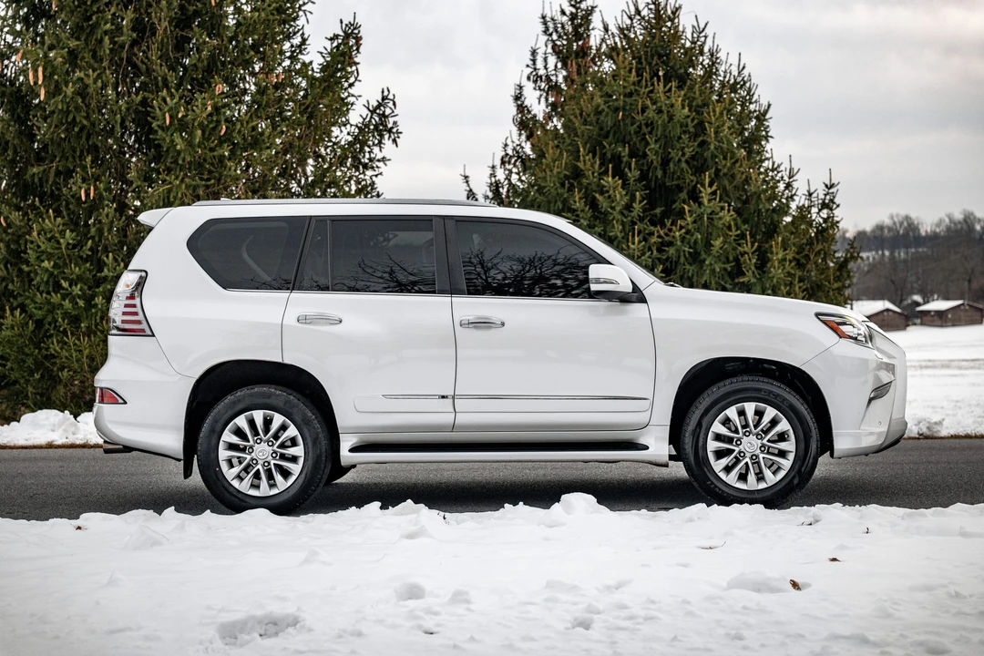 2019 Lexus GX 2nd Gen - Image 20 of 31