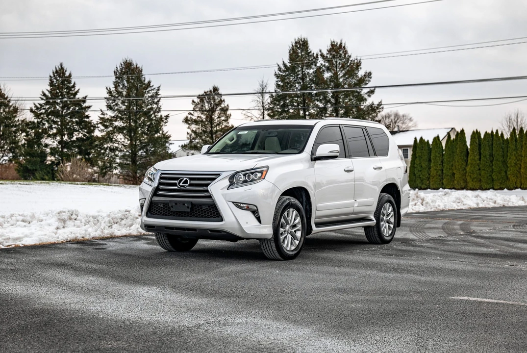 2019 Lexus GX 2nd Gen - Image 4 of 31