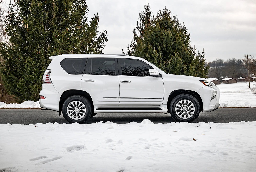 2019 Lexus GX 2nd Gen - Image 24 of 31