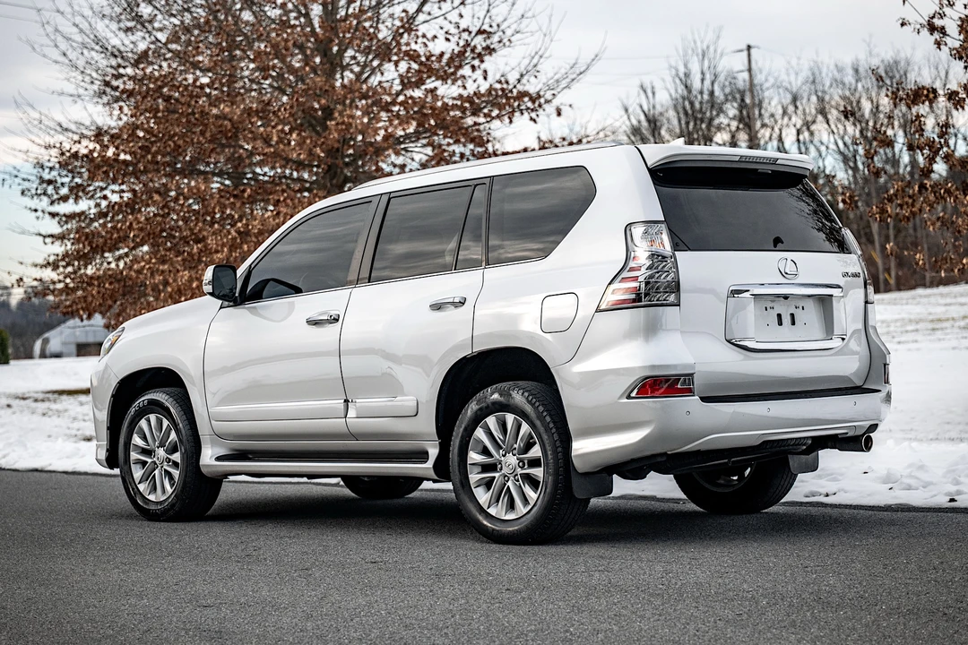 2019 Lexus GX 2nd Gen - Image 16 of 31
