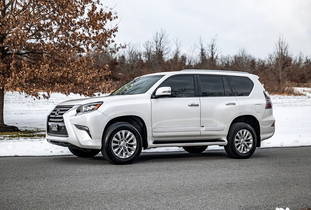 2019 Lexus GX 2nd Gen - Image 3 of 31