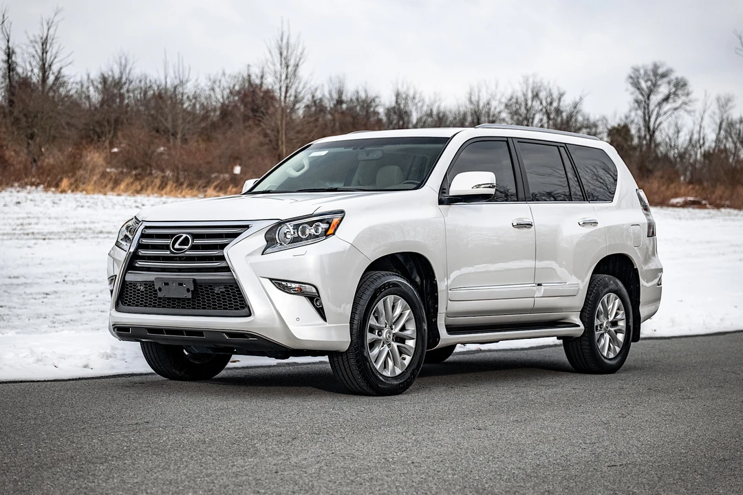 2019 Lexus GX 2nd Gen - Image 2 of 31