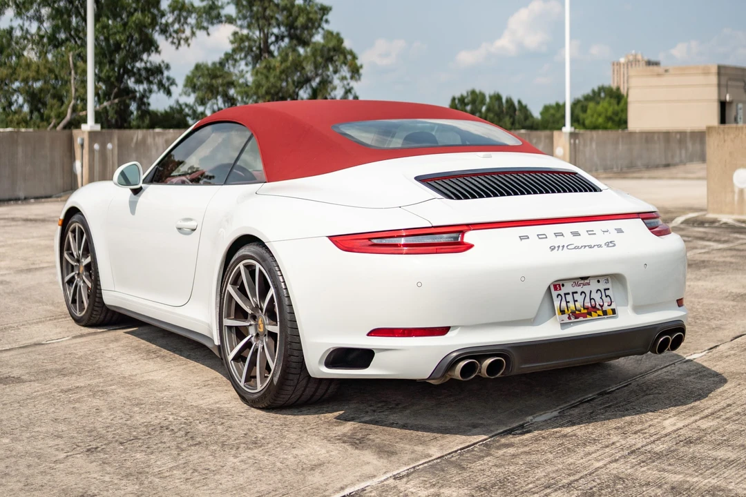 2019 Porsche 991 Carrera 4S - Image 14 of 31