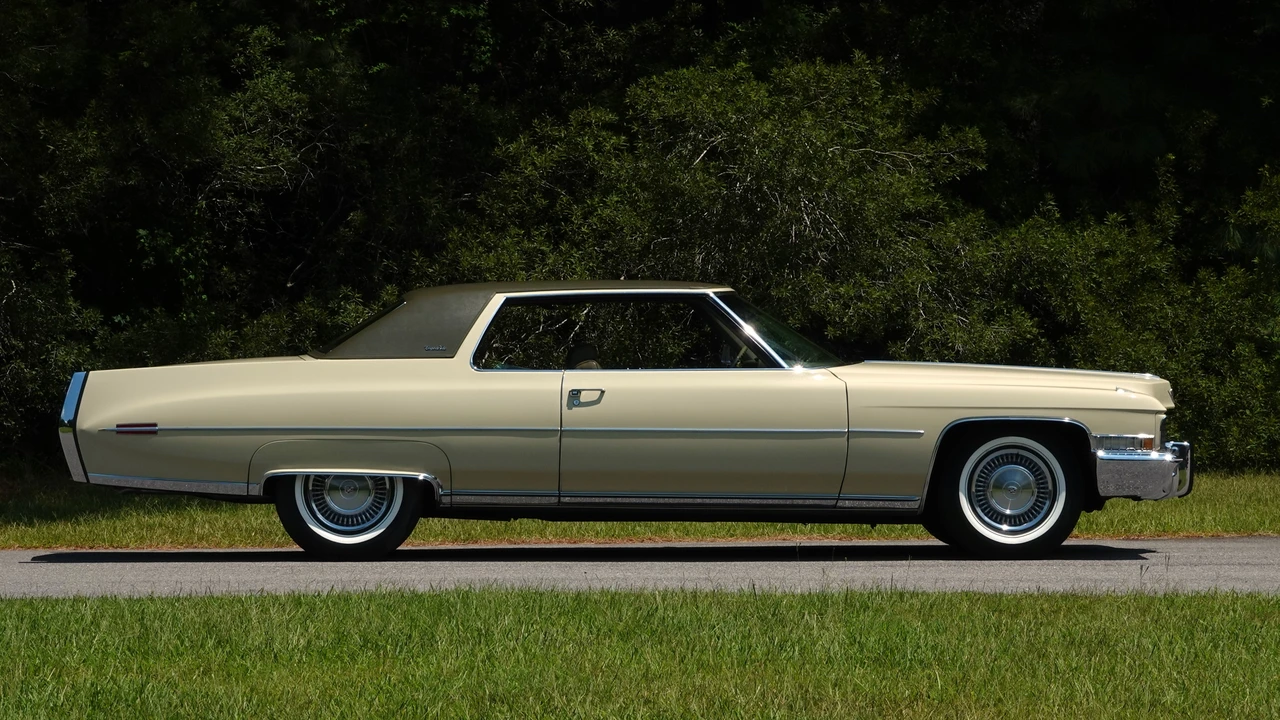 1972 Cadillac DeVille 4th Gen - Image 13 of 31