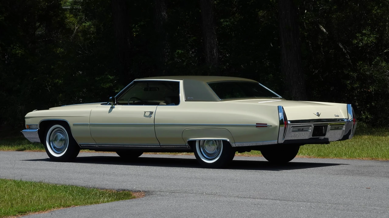 1972 Cadillac DeVille 4th Gen - Image 14 of 31