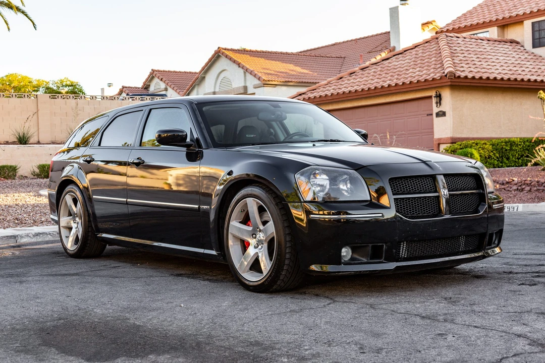 2006 Dodge Magnum SRT8 2nd Gen - Image 8 of 31