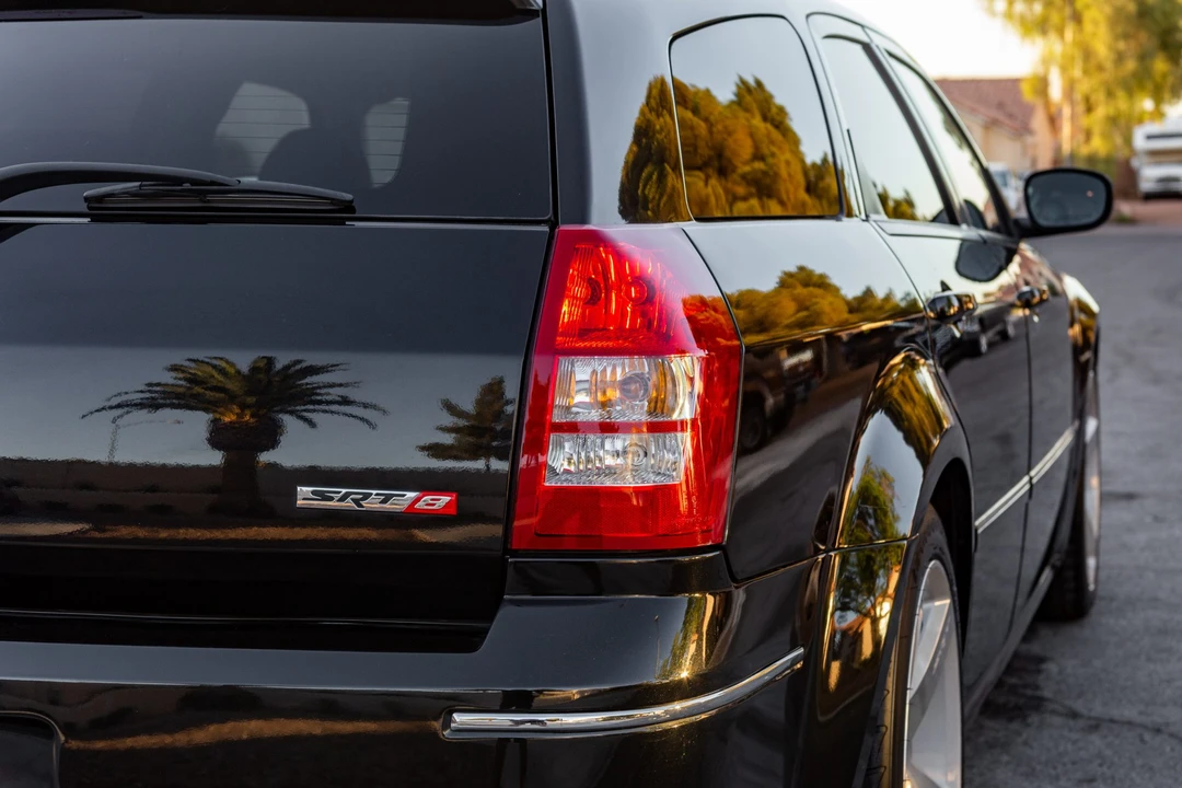 2006 Dodge Magnum SRT8 2nd Gen - Image 26 of 31
