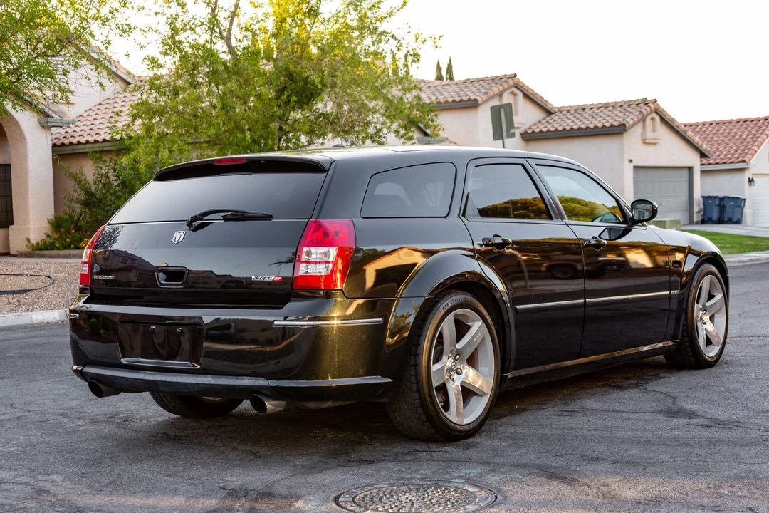 2006 Dodge Magnum SRT8 2nd Gen - Image 10 of 31