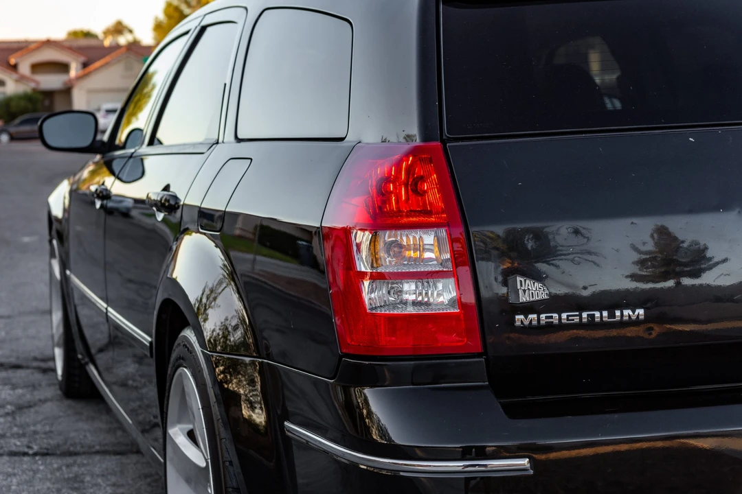 2006 Dodge Magnum SRT8 2nd Gen - Image 25 of 31